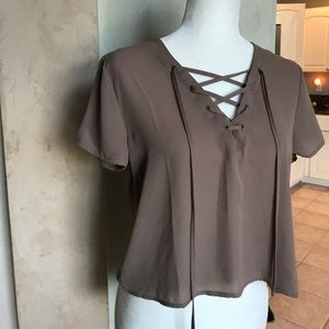 Forever 21 Cropped Shirt